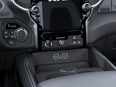 New 2026 RAM 1500 4x4 Crew Cab image 24