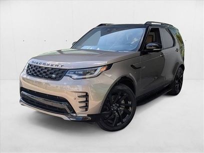 New 2025 Land Rover Discovery Dynamic SE