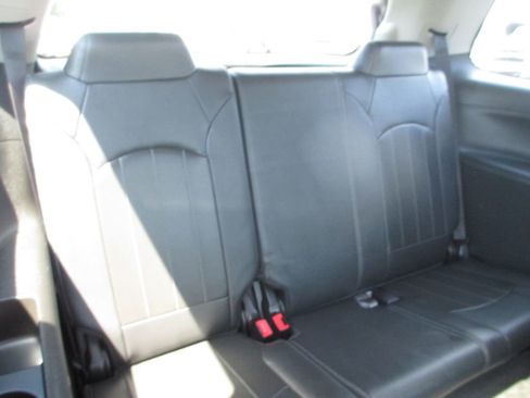 Used 2016 GMC Acadia Denali AWD/4WD image 27