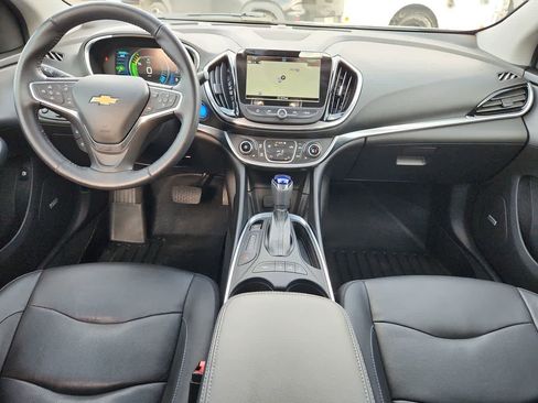 Used 2018 Chevrolet Volt Premier w/ Driver Confidence Package image 14