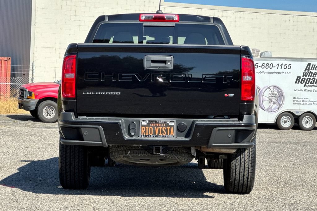Used 2021 Chevrolet Colorado Z71 w/ Safety Package AWD/4WD image 5