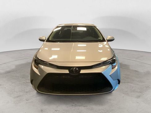 Used 2022 Toyota Corolla LE image 8
