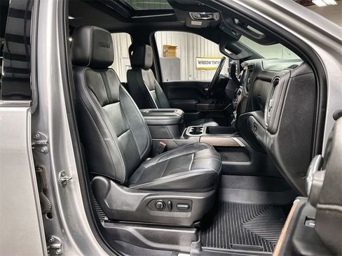 Used 2022 Chevrolet Silverado 2500 High Country image 33