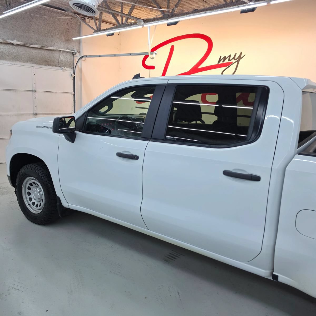 Used 2022 Chevrolet Silverado 1500 W/T w/ WT Value Package AWD/4WD image 6