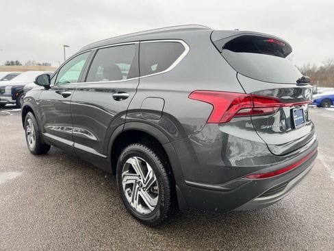 Used 2023 Hyundai Santa Fe SEL image 2