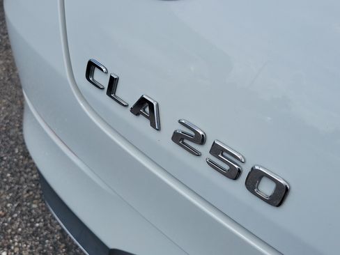 Certified 2023 Mercedes-Benz CLA 250 4MATIC image 6