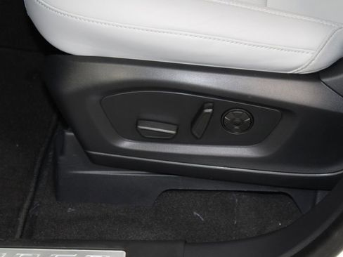 New 2026 Ford Explorer Platinum w/ LUX Leather Package image 20