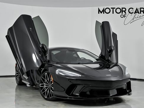 Used 2021 McLaren GT RWD image 1