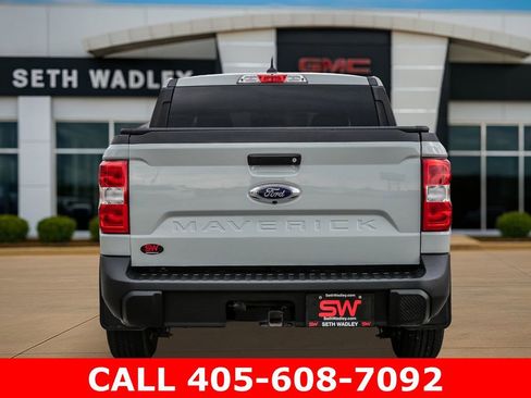 Used 2023 Ford Maverick XLT FWD image 6