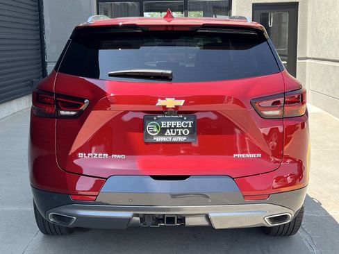 Used 2025 Chevrolet Blazer Premier w/ Driver Confidence II Package image 11