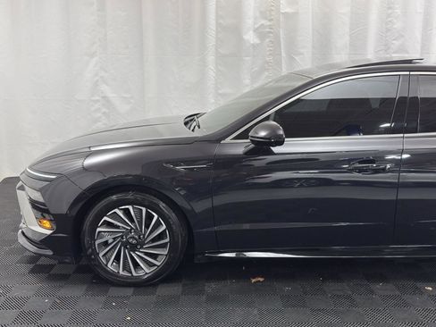 Used 2025 Hyundai Sonata Limited image 6