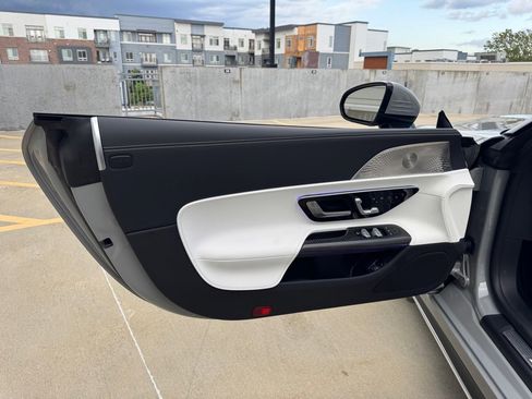 Used 2023 Mercedes-Benz SL 55 AMG 55 AMG image 9