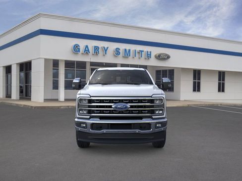 New 2026 Ford F250 Lariat w/ Lariat Premium Package image 6