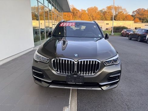 Certified 2023 BMW X5 xDrive45e w/ Executive Package image 4