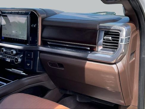 Used 2024 Ford F350 King Ranch AWD/4WD image 18