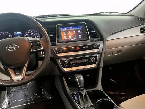 Used 2018 Hyundai Sonata SEL FWD image 9
