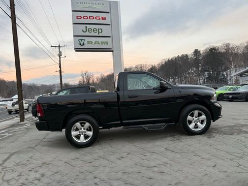 Used 2014 RAM 1500 Express image 3