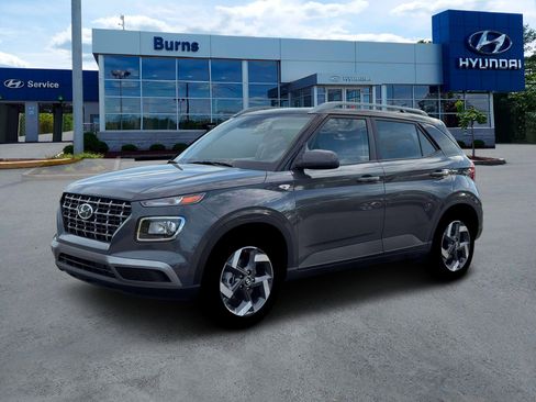 New 2026 Hyundai Venue SEL image 2