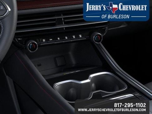 New 2026 Chevrolet Traverse Z71 image 25