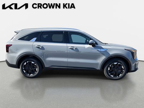 New 2026 Kia Sorento S w/ S Panoramic Sunroof Package image 3