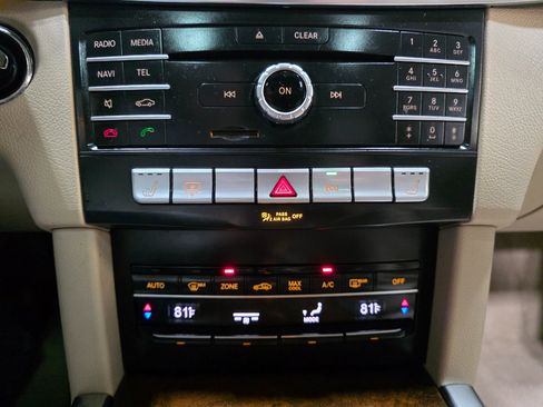 Used 2016 Mercedes-Benz E 350 4dr Sdn E 350 Sport RWD image 32