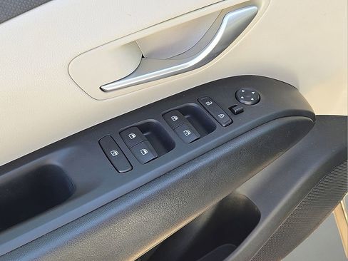 Used 2024 Hyundai Tucson SEL image 22