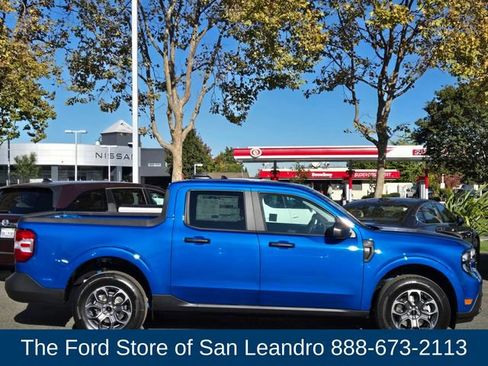 New 2025 Ford Maverick XLT image 8