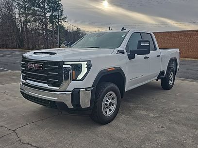 New 2026 GMC Sierra 2500 Pro w/ Convenience Package