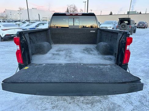 Used 2025 Chevrolet Silverado 1500 LTZ w/ LTZ Premium Package image 14