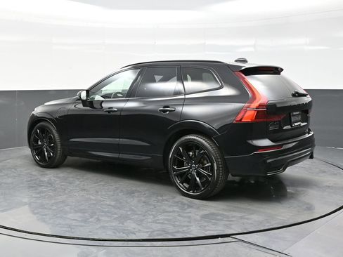 New 2026 Volvo XC60 T8 Ultra w/ Climate Package AWD/4WD image 4