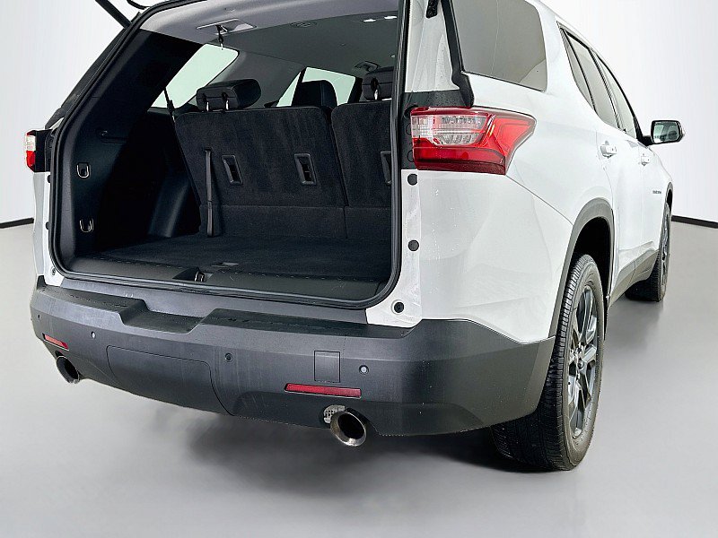 Used 2020 Chevrolet Traverse RS AWD/4WD image 25