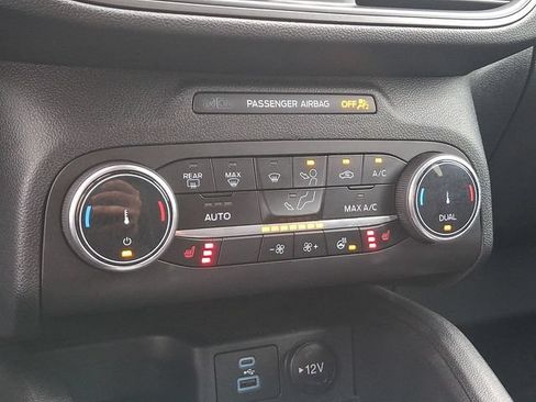 Certified 2023 Ford Escape Active AWD/4WD image 28