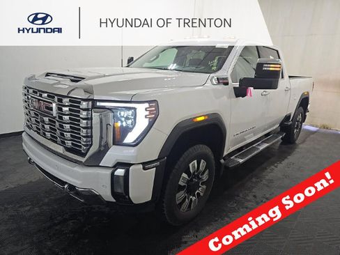 Used 2024 GMC Sierra 2500 Denali w/ Denali Reserve Package AWD/4WD image 1