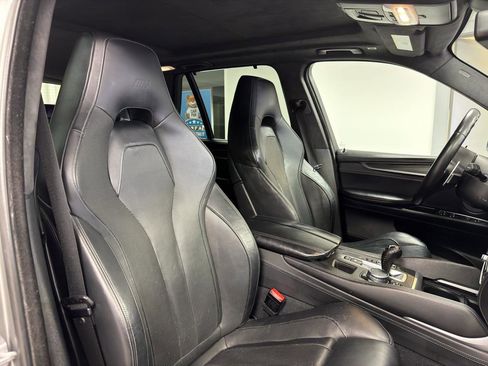 Used 2015 BMW X5 M AWD 4dr w/ Premium Package image 12