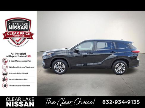 Used 2023 Toyota Highlander XLE FWD image 4