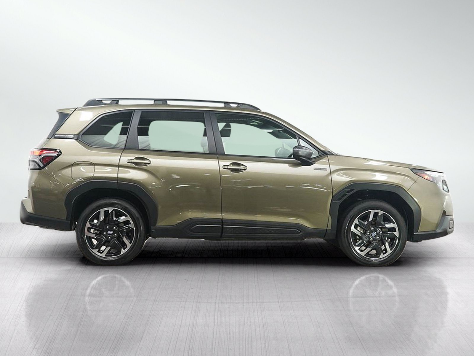 Certified 2026 Subaru Forester Premium AWD/4WD image 6