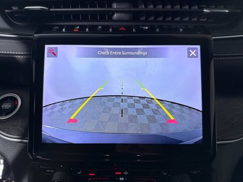 Used 2023 Jeep Grand Cherokee L Limited w/ Black Appearance Package image 14