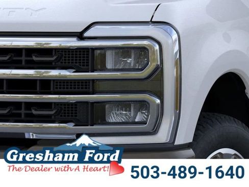 New 2026 Ford F350 King Ranch w/ FX4 Off-Road Package image 21