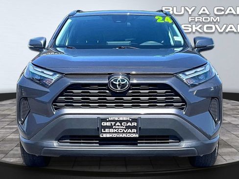 Used 2024 Toyota RAV4 XLE AWD/4WD image 3