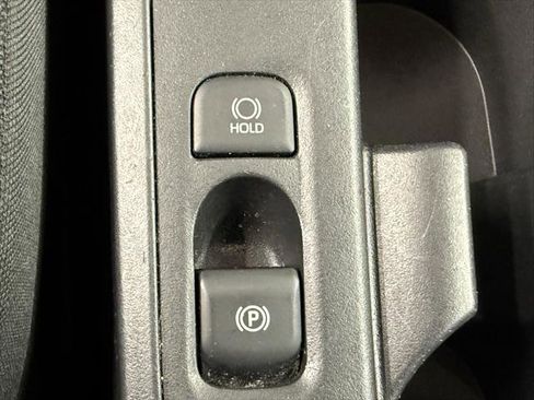 Certified 2023 Toyota Corolla LE image 24