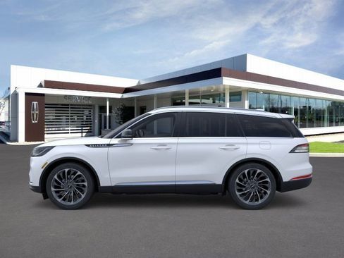 New 2026 Lincoln Aviator Reserve AWD/4WD image 3