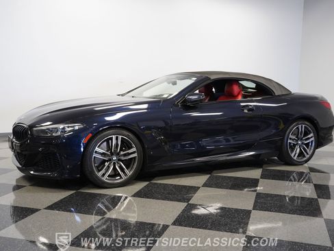 Used 2022 BMW M850i xDrive Convertible image 6