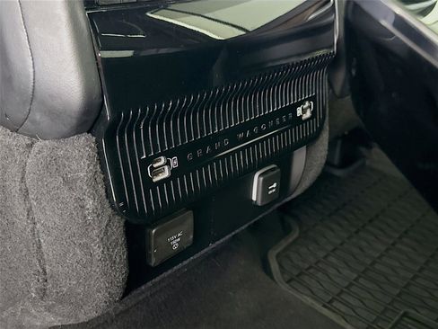 Used 2023 Jeep Grand Wagoneer L Series II w/ Rear Seat Video Group 1 image 21