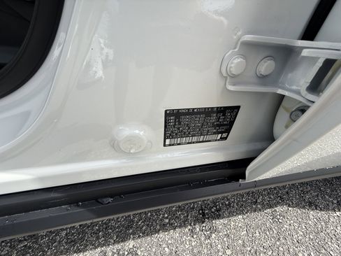 New 2026 Honda HR-V LX image 15