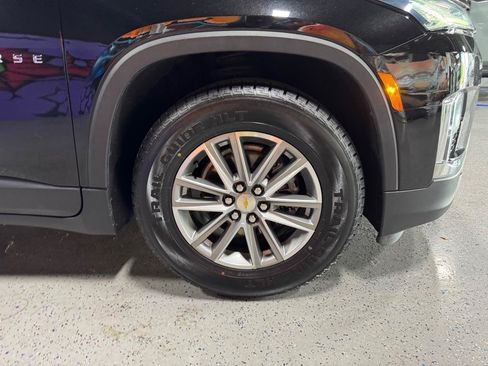 Used 2023 Chevrolet Traverse LT w/ LPO, Cargo Package AWD/4WD image 27