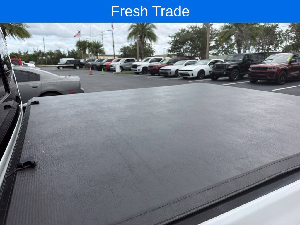 Used 2020 Jeep Gladiator Rubicon AWD/4WD image 2