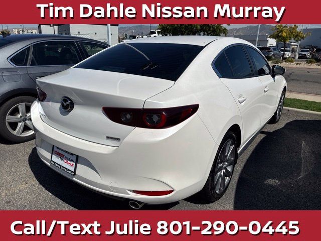 Used 2024 MAZDA MAZDA3 s FWD image 9