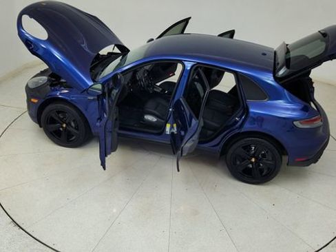 Used 2024 Porsche Macan image 84