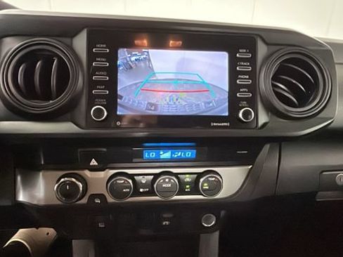 Used 2021 Toyota Tacoma SR AWD/4WD image 23