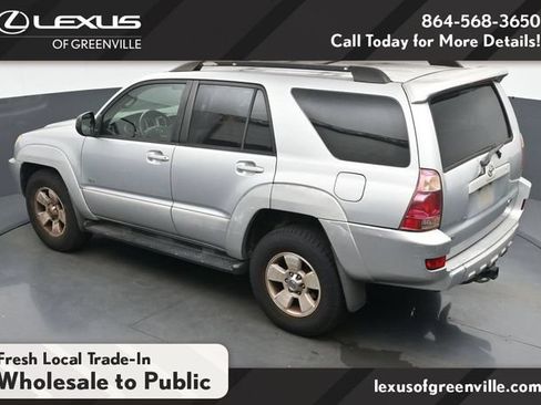 Used 2004 Toyota 4Runner SR5 RWD image 22